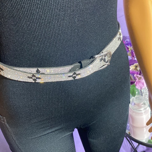 Stylish Belts - Picture 6 of 8